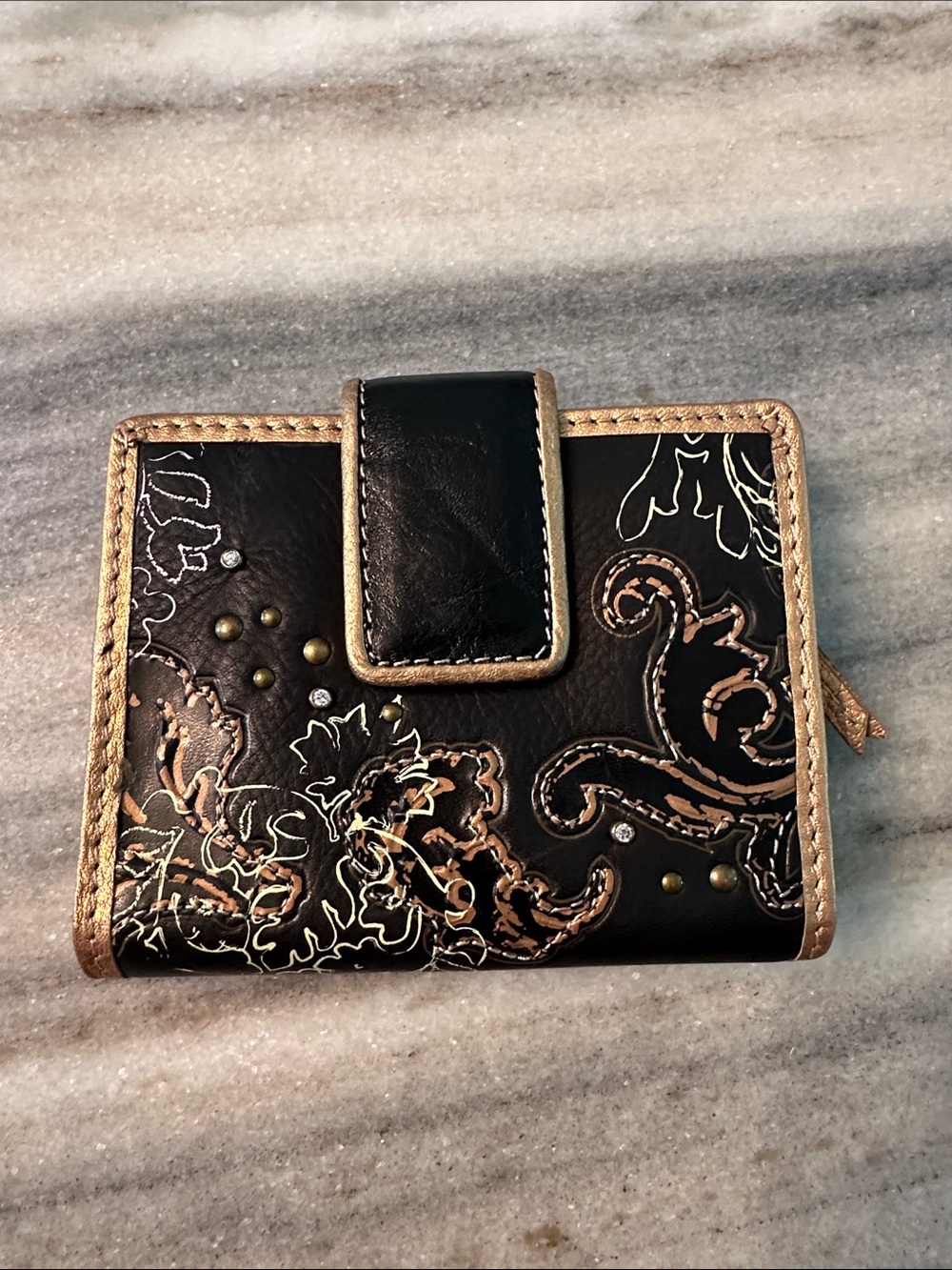 FOSSIL COMPACT WALLET - Picture 1 of 5